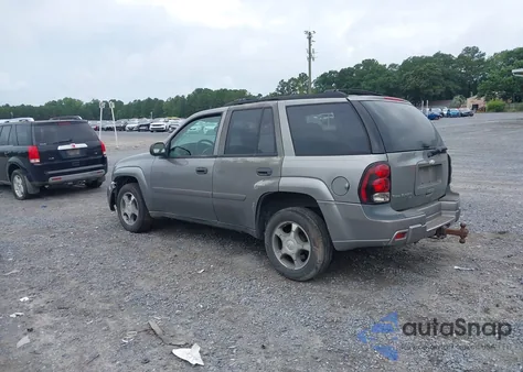 2007 Chevrolet Trailblazer Ls from USA, damaged, VIN 1GNDS13S672293536